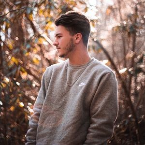 Meet your Posher, Tanner